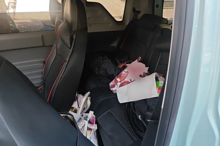 Used Geely Galaxy Panda 2024 Panda Mini 200km Longteng PRO Edition Left Rear Seat