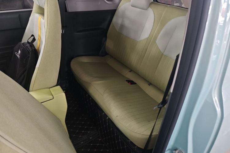 Used Geely Galaxy Panda 2024 Panda Mini 200km Endurance Bear Left Rear Seat