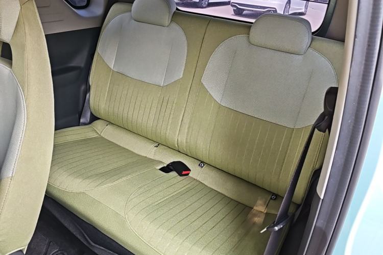 Used Geely Galaxy Panda 2024 Panda Mini 200km Endurance Bear Left Rear Seat