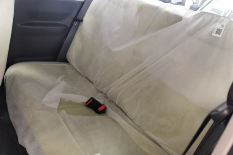 Used Geely Galaxy Panda 2024 Panda Mini 200km Endurance Bear Left Rear Seat