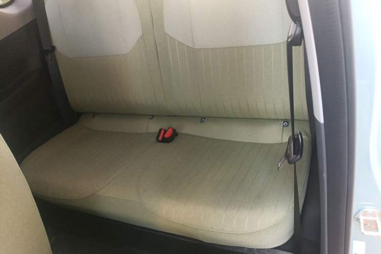 Used Geely Galaxy Panda 2024 Panda Mini 200km Endurance Bear Left Rear Seat