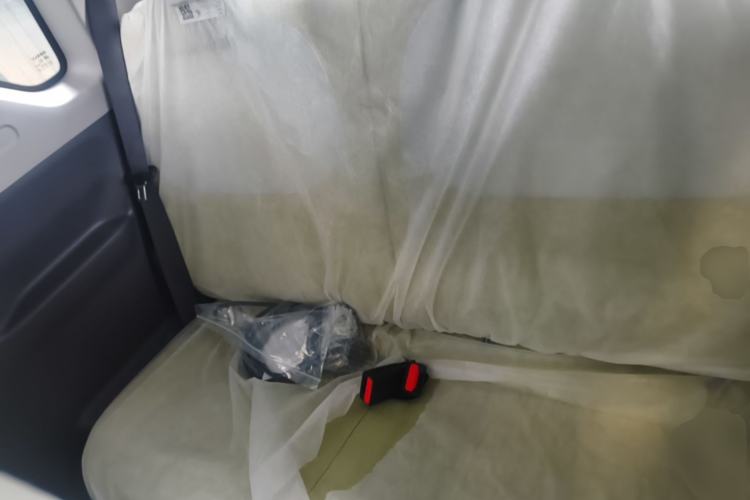 Used Geely Galaxy Panda 2024 Panda Mini 200km Longteng PRO Edition Left Rear Seat