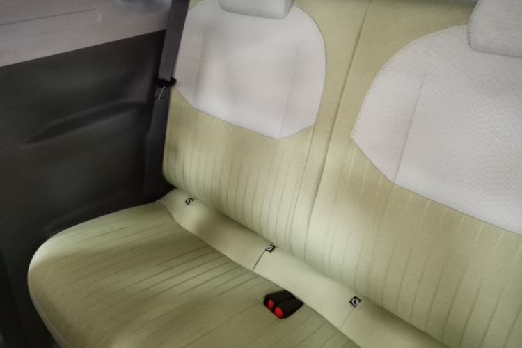 Used Geely Galaxy Panda 2024 Panda Mini 200km Endurance Bear Left Rear Seat