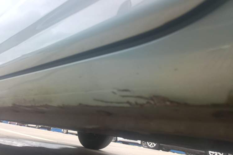 Used Geely Galaxy Panda 2024 Panda Mini 200km Longteng PRO Edition Left Side Sill