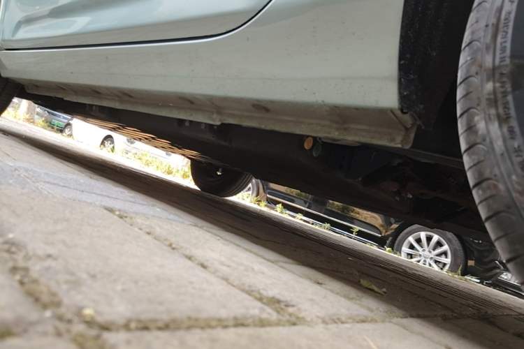 Used Geely Galaxy Panda 2024 Panda Mini 200km Endurance Bear Left Side Sill