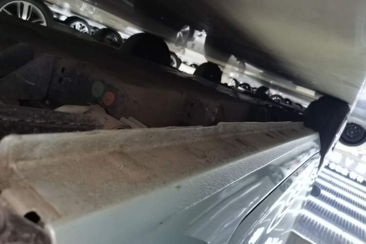 Used Geely Galaxy Panda 2024 Panda Mini 200km Endurance Bear Left Side Sill