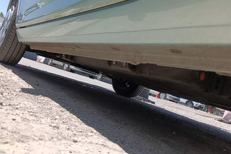 Used Geely Galaxy Panda 2024 Panda Mini 200km Endurance Bear Left Side Sill