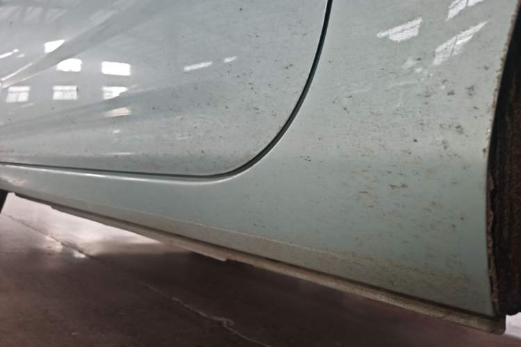Used Geely Galaxy Panda 2024 Panda Mini 200km Endurance Bear Left Side Sill