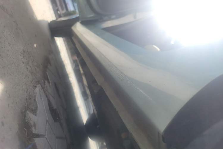 Used Geely Galaxy Panda 2024 Panda Mini 200km Endurance Bear Left Side Sill