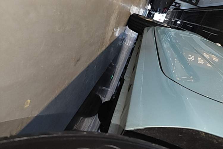 Used Geely Galaxy Panda 2024 Panda Mini 200km Endurance Bear Left Side Sill