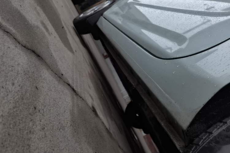 Used Geely Galaxy Panda 2024 Panda Mini 200km Endurance Bear Left Side Sill