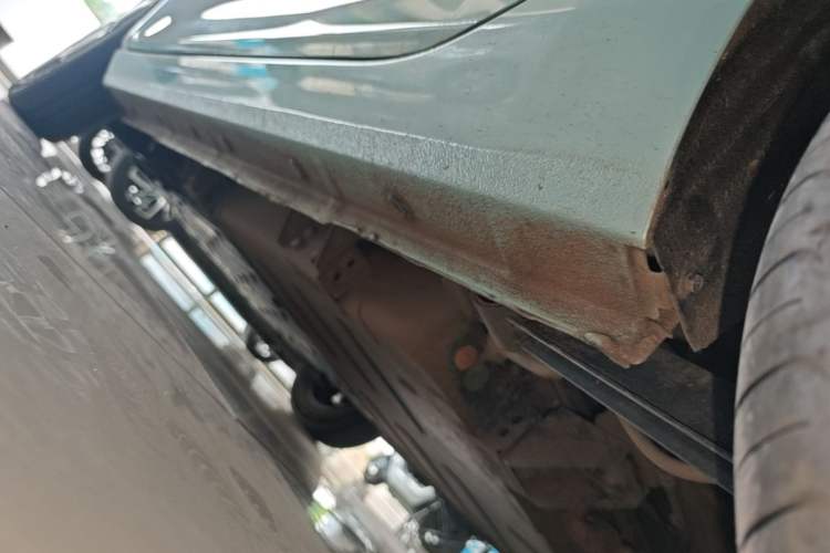Used Geely Galaxy Panda 2024 Panda Mini 200km Endurance Bear Left Side Sill