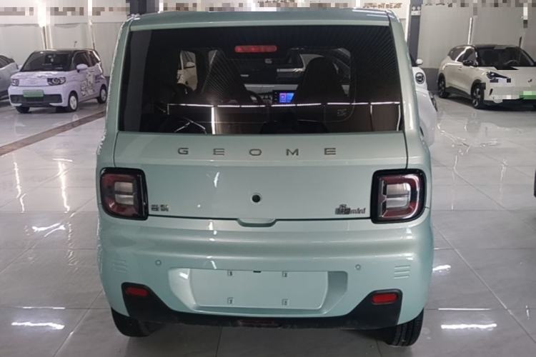 Used Geely Galaxy Panda 2024 Panda Mini 200km Endurance Bear Rear