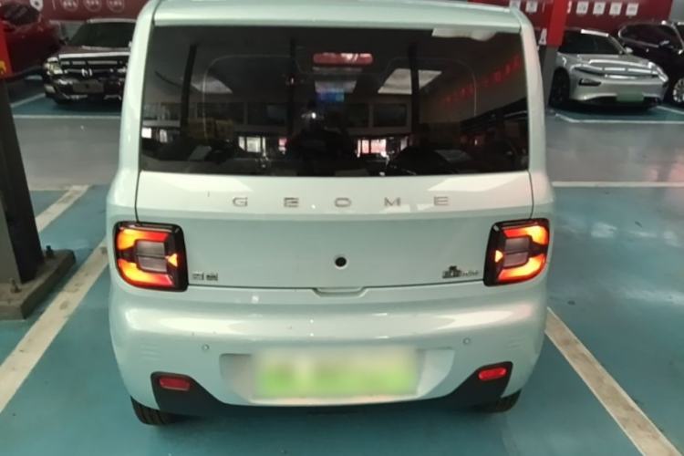 Used Geely Galaxy Panda 2024 Panda Mini 200km Endurance Bear Rear