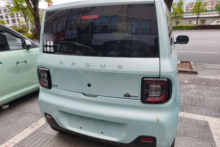 Used Geely Galaxy Panda 2024 Panda Mini 200km Endurance Bear Rear