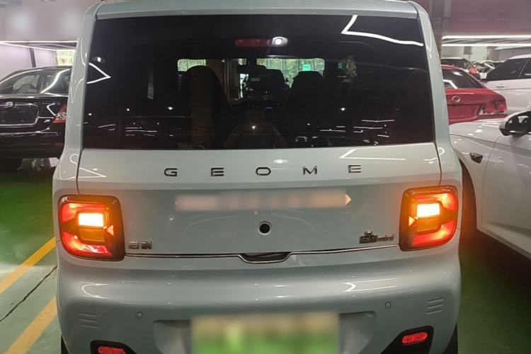 Used Geely Galaxy Panda 2024 Panda Mini 200km Endurance Bear Rear