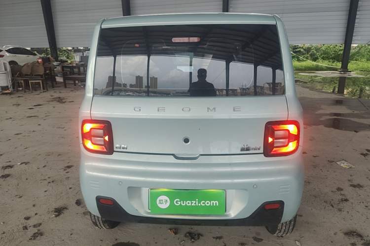 Used Geely Galaxy Panda 2024 Panda Mini 200km Endurance Bear Rear