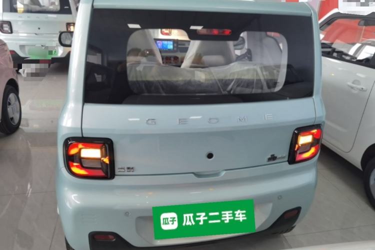 Used Geely Galaxy Panda 2024 Panda Mini 200km Endurance Bear Rear