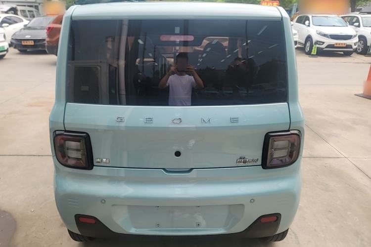 Used Geely Galaxy Panda 2024 Panda Mini 200km Endurance Bear Rear
