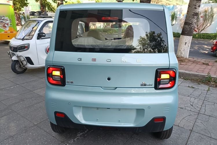 Used Geely Galaxy Panda 2024 Panda Mini 200km Endurance Bear Rear