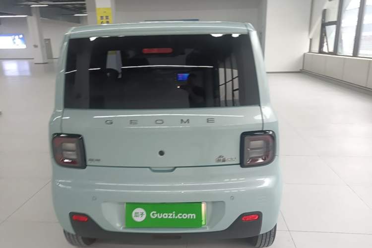 Used Geely Galaxy Panda 2024 Panda Mini 200km Endurance Bear Rear