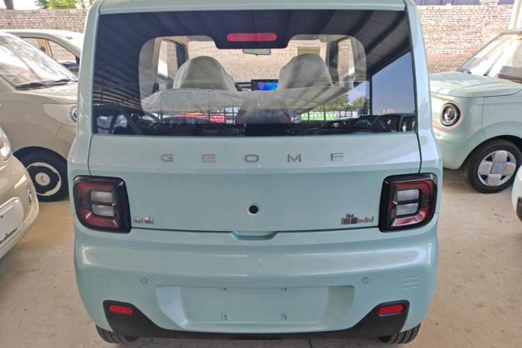 Used Geely Galaxy Panda 2024 Panda Mini 200km Endurance Bear Rear
