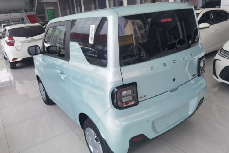Used Geely Galaxy Panda 2024 Panda Mini 200km Endurance Bear Rear Left 45 Deg
