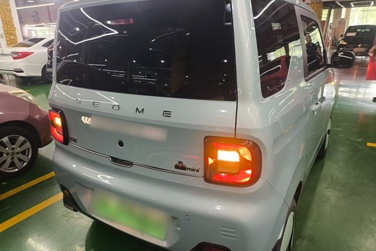 Used Geely Galaxy Panda 2024 Panda Mini 200km Endurance Bear Rear Right 45 Deg