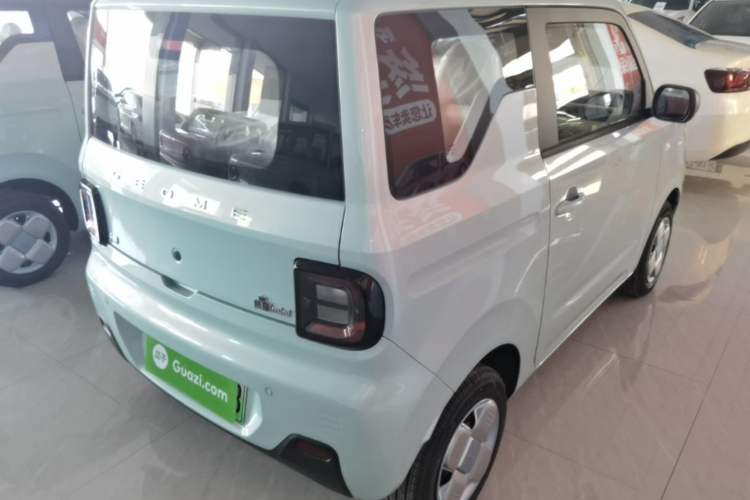 Used Geely Galaxy Panda 2024 Panda Mini 200km Endurance Bear Rear Right 45 Deg
