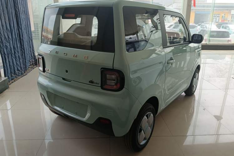 Used Geely Galaxy Panda 2024 Panda Mini 200km Endurance Bear Rear Right 45 Deg