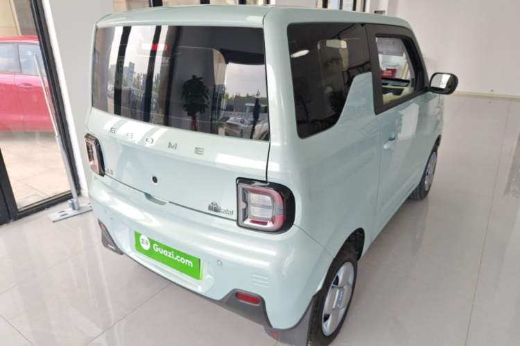Used Geely Galaxy Panda 2024 Panda Mini 200km Endurance Bear Rear Right 45 Deg