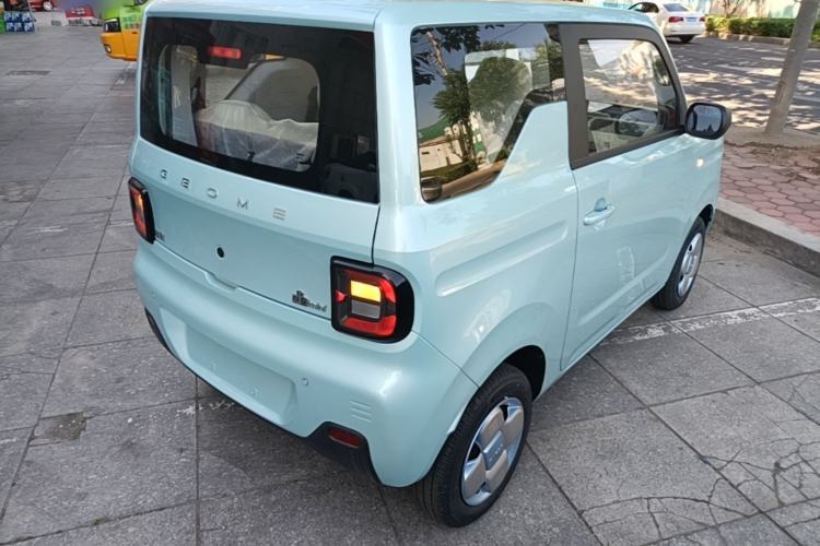 Used Geely Galaxy Panda 2024 Panda Mini 200km Endurance Bear Rear Right 45 Deg