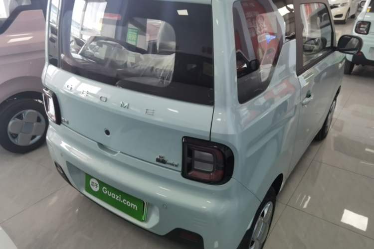 Used Geely Galaxy Panda 2024 Panda Mini 200km Endurance Bear Rear Right 45 Deg