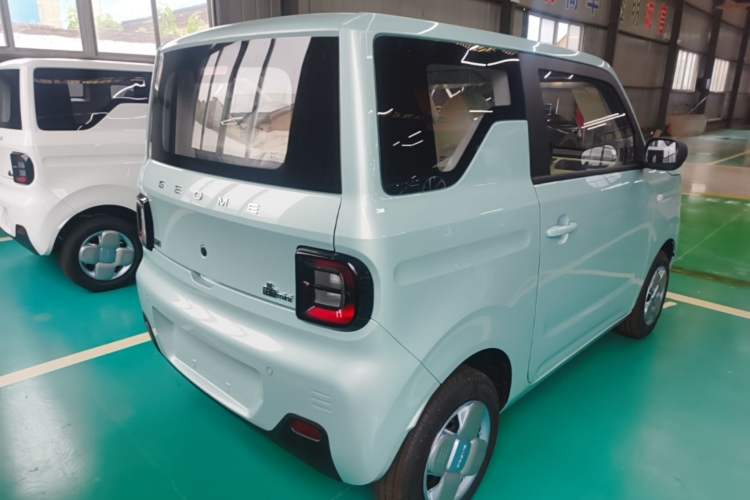 Used Geely Galaxy Panda 2024 Panda Mini 200km Longteng PRO Edition Rear Right 45 Deg