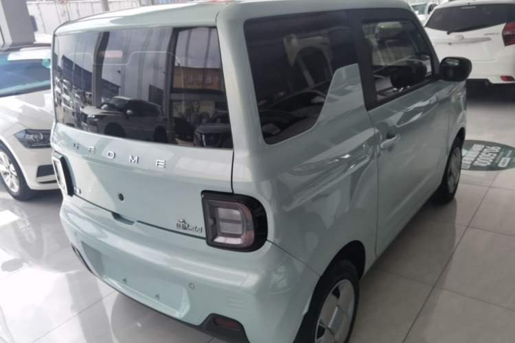 Used Geely Galaxy Panda 2024 Panda Mini 200km Endurance Bear Rear Right 45 Deg