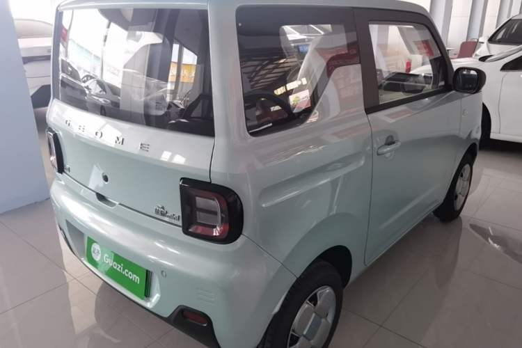 Used Geely Galaxy Panda 2024 Panda Mini 200km Endurance Bear Rear Right 45 Deg