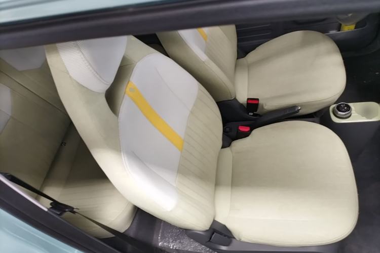 Used Geely Galaxy Panda 2024 Panda Mini 200km Endurance Bear Right Front Seat