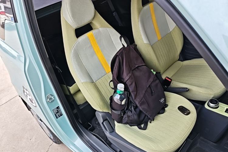 Used Geely Galaxy Panda 2024 Panda Mini 200km Endurance Bear Right Front Seat