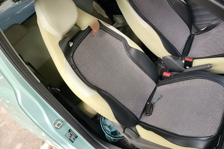 Used Geely Galaxy Panda 2024 Panda Mini 200km Endurance Bear Right Front Seat