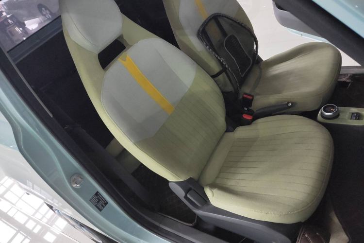 Used Geely Galaxy Panda 2024 Panda Mini 200km Endurance Bear Right Front Seat