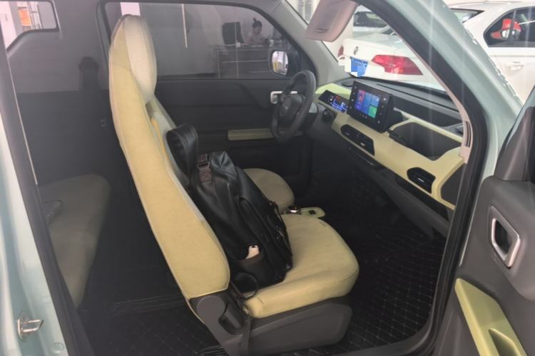 Used Geely Galaxy Panda 2024 Panda Mini 200km Longteng PRO Edition Right Front Seat