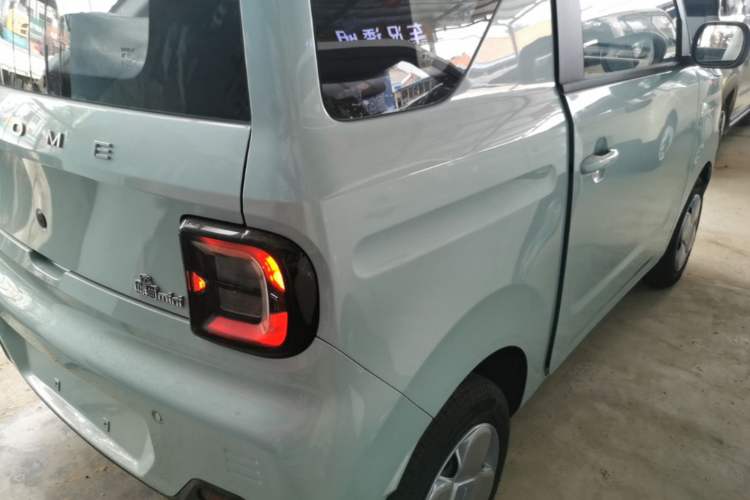 Used Geely Galaxy Panda 2024 Panda Mini 200km Endurance Bear Right Rear Taillight