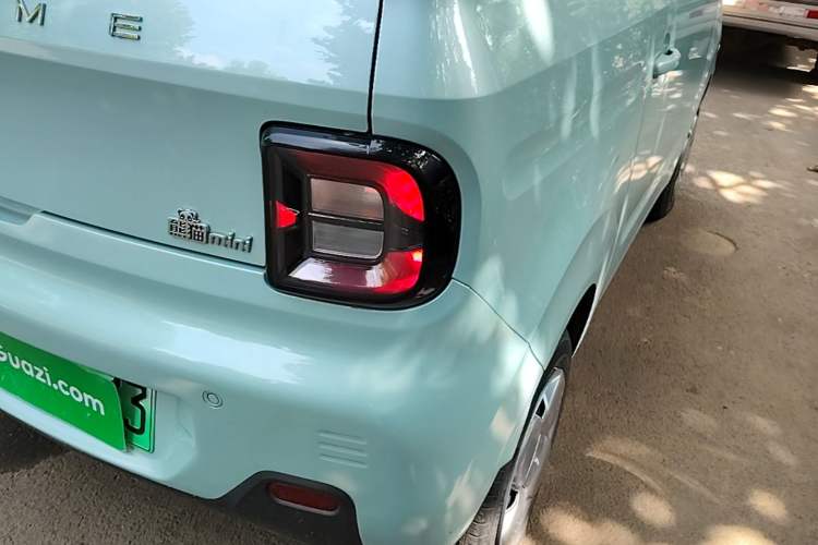 Used Geely Galaxy Panda 2024 Panda Mini 200km Endurance Bear Right Rear Taillight