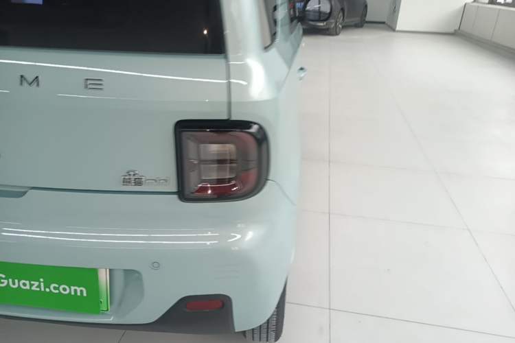 Used Geely Galaxy Panda 2024 Panda Mini 200km Endurance Bear Right Rear Taillight