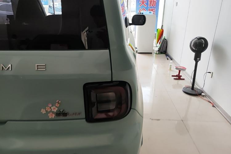 Used Geely Galaxy Panda 2024 Panda Mini 200km Endurance Bear Right Rear Taillight