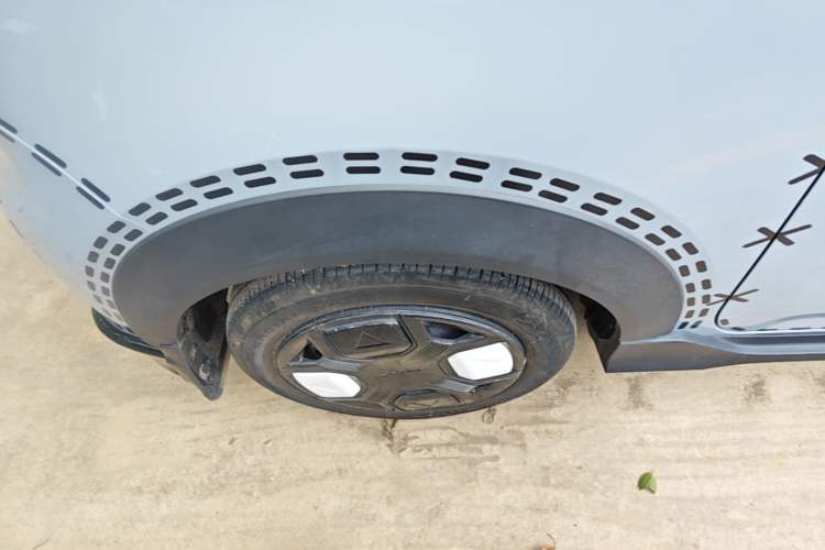 Used Geely Galaxy Panda 2024 200km Panda Kart Right Rear Wheel Hub