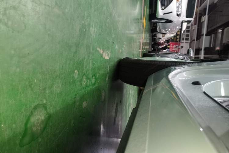 Used Geely Galaxy Panda 2024 Panda Mini 200km Endurance Bear Right Side Sill
