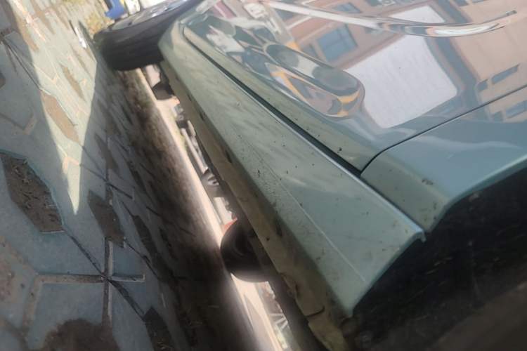 Used Geely Galaxy Panda 2024 Panda Mini 200km Endurance Bear Right Side Sill