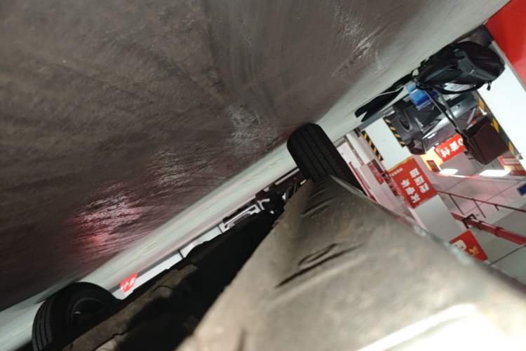 Used Geely Galaxy Panda 2024 Panda Mini 200km Longteng PRO Edition Right Side Sill