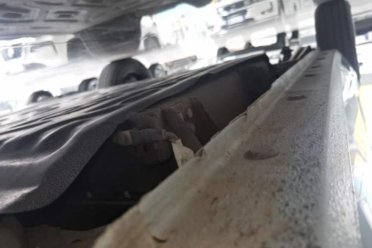 Used Geely Galaxy Panda 2024 Panda Mini 200km Endurance Bear Right Side Sill
